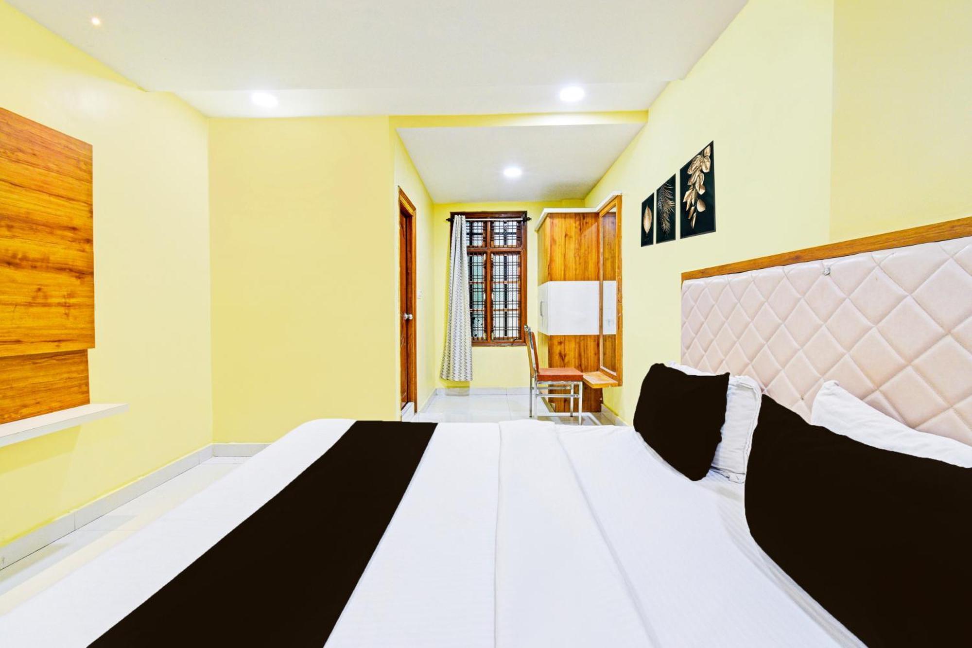 Super Townhouse Mancherial Mancherāl Zewnętrze zdjęcie