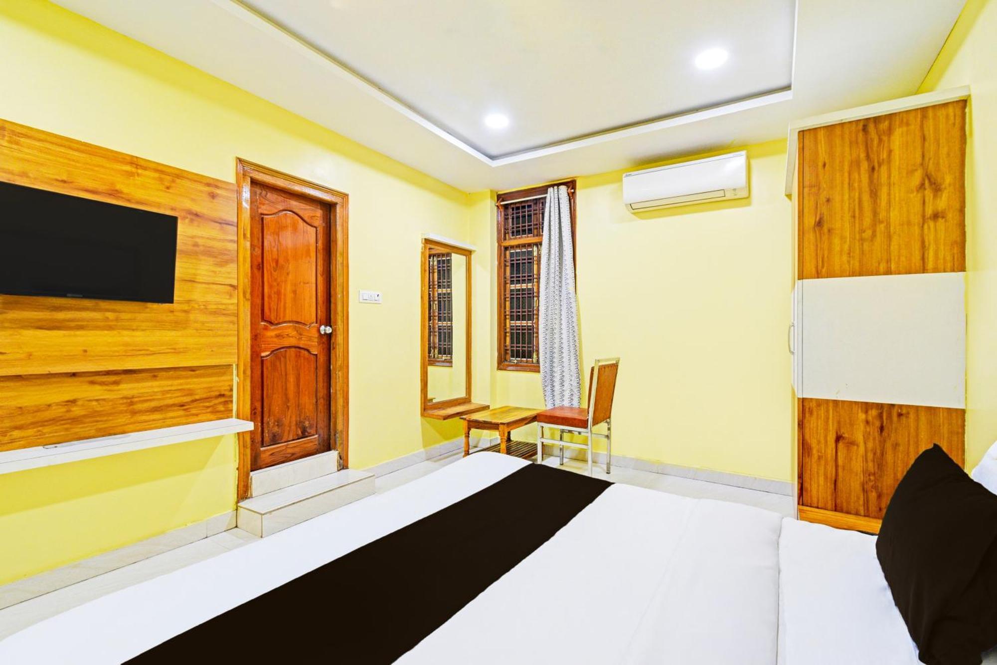 Super Townhouse Mancherial Mancherāl Zewnętrze zdjęcie